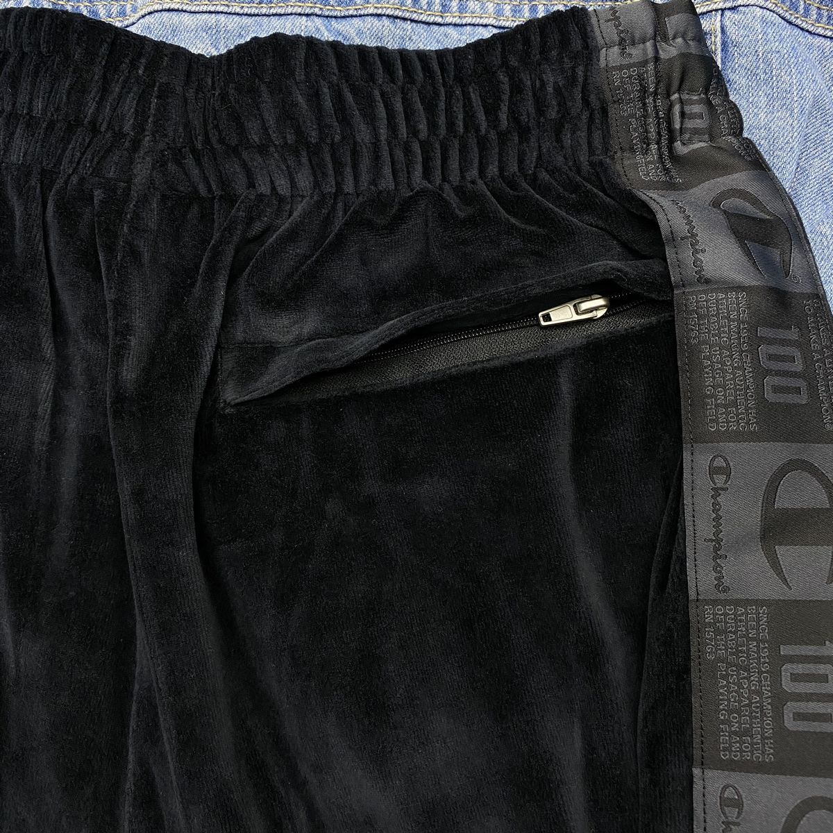 100周年記念モデル Champion チャンピオン Velour ベロア 上下 100周年記念モデル Champion チャンピオン Velour ベロア 上下