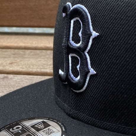 9FIFTY ニューエラ Newera ボストン レッドソックス REDSOX スナップバックキャップ 黒/白枠