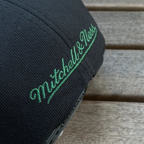 Mitchell&Ness NBA ミルウォーキーバックス THE BRIM スナップバック キャップ (17-1)
