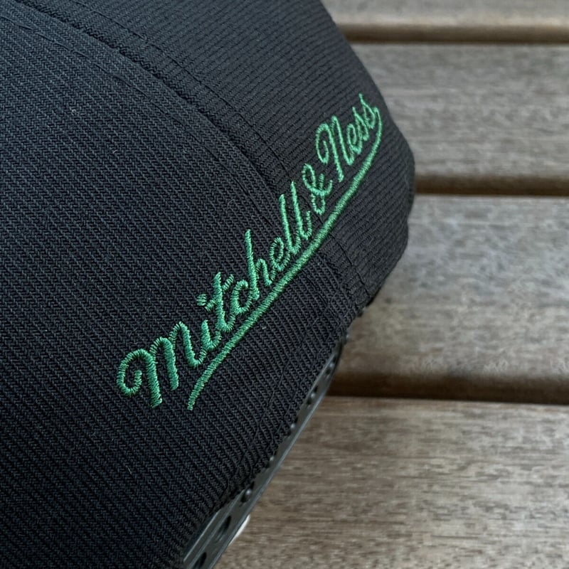 Mitchell&Ness NBA ミルウォーキーバックス THE BRIM スナップバック