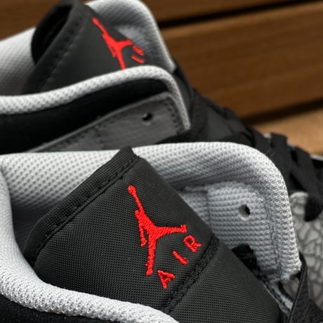 NIKE ナイキ AIR JORDAN1 MID エアジョーダン1 ミッドカット ELEPHANT エレファント (AJ34)