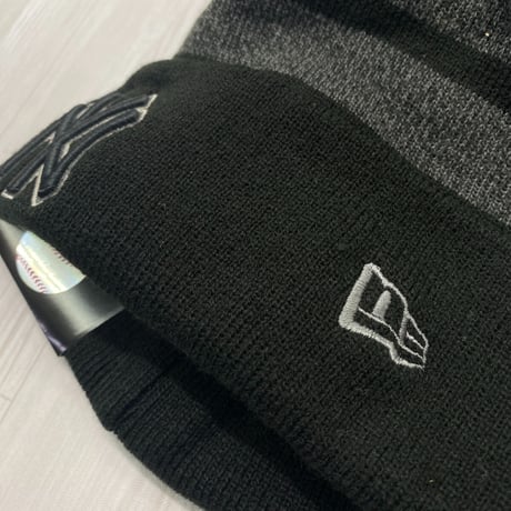 NEWERA USA ニューエラ MLB ニューヨーク ヤンキース NY Yankees ポンポン付き ニット帽 黒