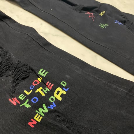 海外限定 KDNK ディーケーエヌケー Stacked Skinny Flare スタックド スキニーフレア ジーンス (JNS49)