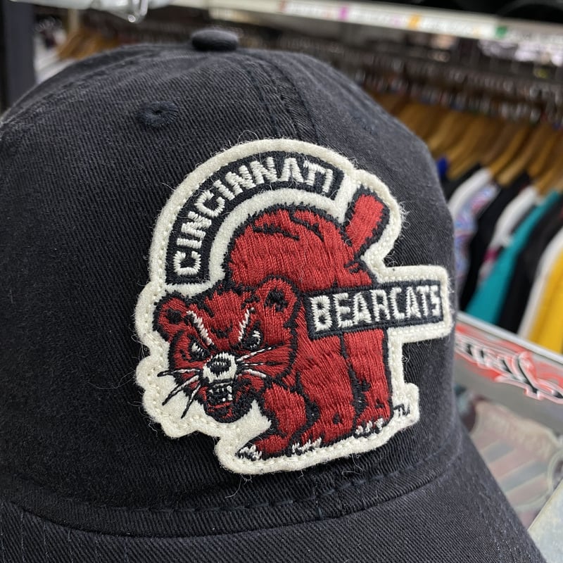 Cincinnati Bearcats New Era 70's Vault Logo White/Black 9FIFTY Snapback Hat