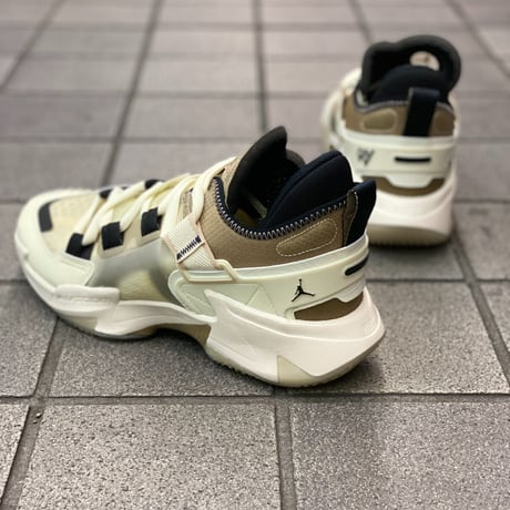 NIKE ナイキ JORDAN BRAND ジョーダン WESTBROOK ウェストブルック Why Not.5 (AJ65)