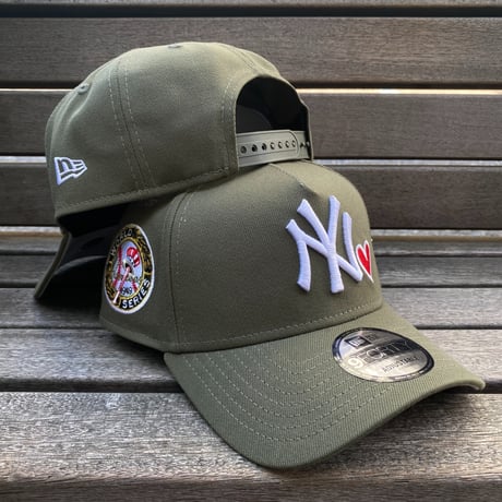 海外限定 Newera ニューエラ 9Forty Aフレーム NY Yankees ヤンキース キャップ ハート ワールドシリーズ (940-154)