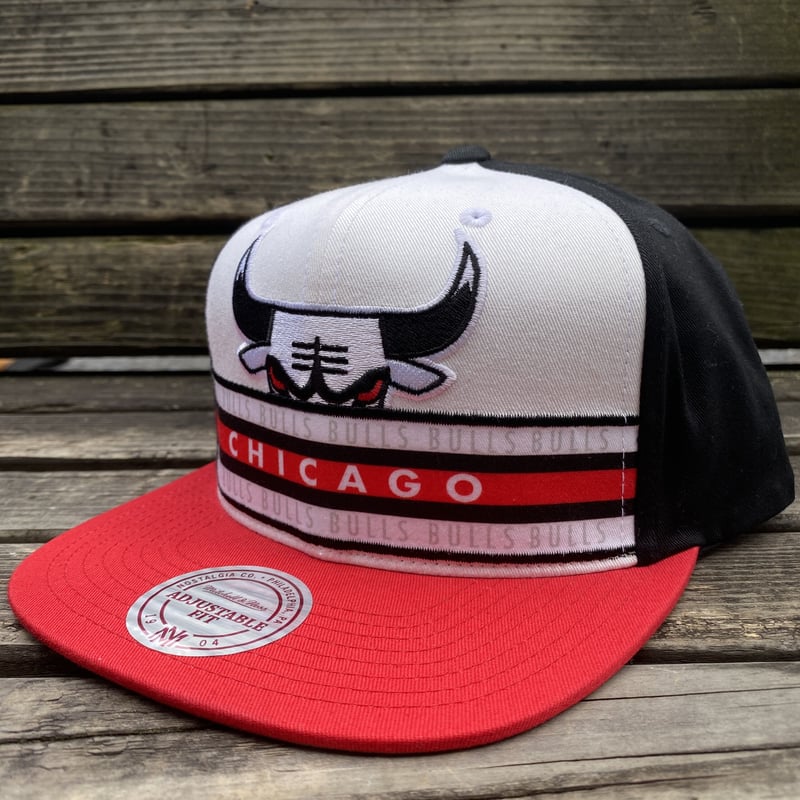 Mitchell&Ness ミッチェル&ネス Chicago シカゴ Bllus ブルズ 公式