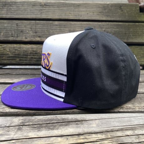 Mitchell&Ness ミッチェル&ネス LA ロサンゼルス Lakers レイカーズ 公式 Stripz スナップバックキャップ