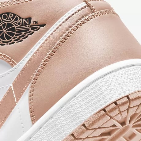 NIKE ナイキ AIR JORDAN1 MID エアジョーダン1 ミッドカット 白 黒 アークティック オレンジ