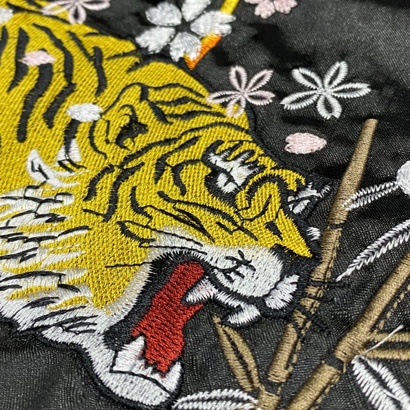 USBOARDER 甦っ スカジャン ボーダー ドクロ スカル 刺繍 USBOARDER 甦っ スカジャン ボーダー ドクロ スカル 刺繍
