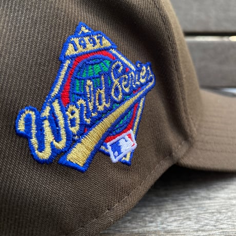 海外限定 Newera ニューエラ 9Forty Aフレーム Marlins フロリダ マーリンズ WS ワールドシリーズ キャップ (940-190)