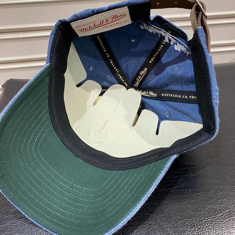 Mitchell&Ness ミッチェル&ネス NBA バックス Bucks ストラップバックキャップ USAフラッグ