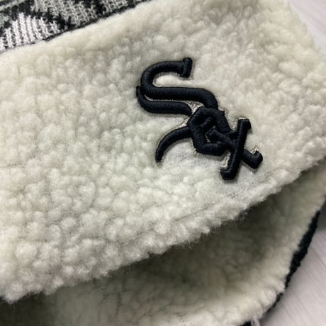 USA限定 ニューエラ Newera シカゴ ホワイトソックス Whitesox 空軍 トラッパーハット 極暖ニット