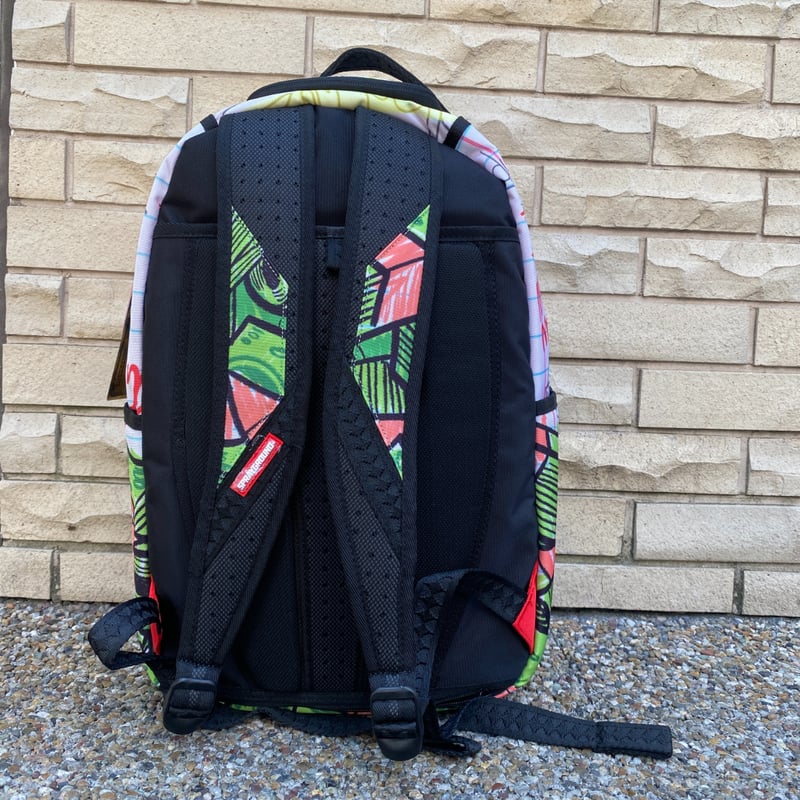 米国仕様 SPRAYGROUND 落書き DOODLE DREAMZ 消しゴム風ジッパー