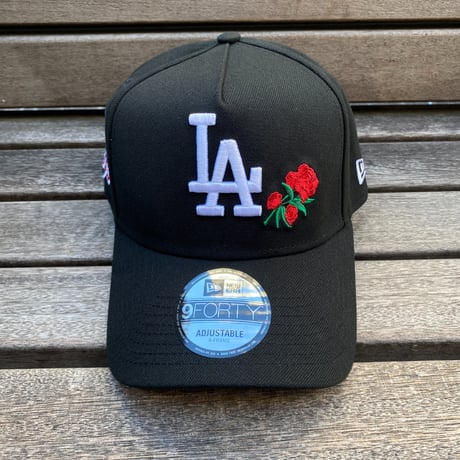 海外限定 Newera ニューエラ 9Forty Aフレーム LA Dodgers ドジャース キャップ バラ RedRose Crest (940-123)
