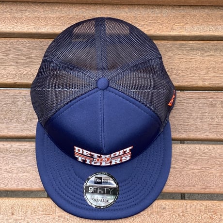 海外限定 ニューエラ LogoTrucker 9Fifty デトロイト タイガース Tigers トラッカーキャップ MLB