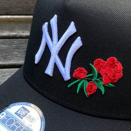 海外限定 Newera ニューエラ 9Forty Aフレーム NY Yankees ヤンキース 1996WS バラ Rose Crest キャップ(940-197)
