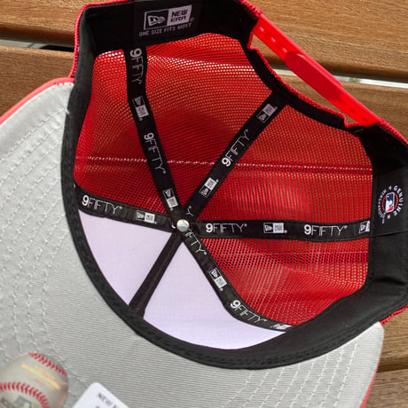 海外限定 ニューエラ LogoTrucker 9Fifty フィリーズ Phillies トラッカーキャップ MLB