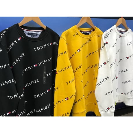 海外限定デザイン TOMMY HILFIGER トミーヒルフィガー 総柄 トレーナー 黄色  クルーネック
