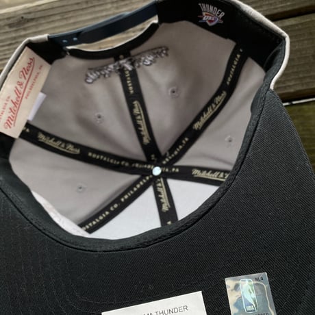 Mitchell&Ness OKC オクラホマシティ Thunder サンダー スナップバックキャップ NBA 2トーン