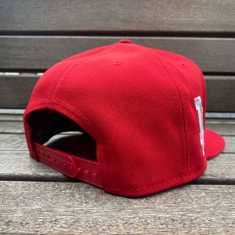 海外限定 9FIFTY ニューエラ LA Dodgers ロサンゼルス ドジャース スナップバックキャップ 炎 レッドフレイム (950-247)