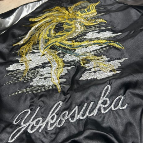 横須賀発祥 スカジャン Yokosuka刺繍入り SUKAJAN 鳳凰 不死鳥 Phoenix サテン地 黒 (SKJ29)