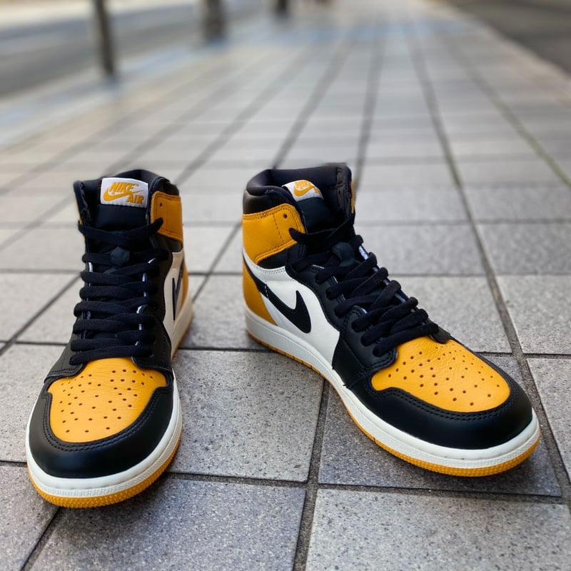 【284】ナイキ　エアジョーダン1 OG 黒黄　Air Jordan 1 284】ナイキ エアジョーダン1 OG 黒黄 Air Jordan 1 AIR JORDAN