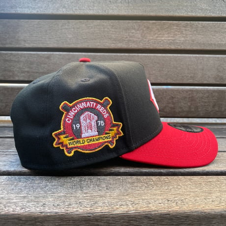 海外限定 Newera ニューエラ 9Forty Aフレーム Reds シンシナティ レッズ 1975 ワールドチャンピオンズ キャップ (940-268)