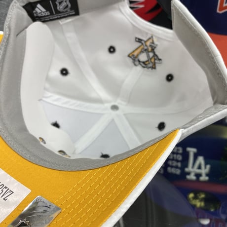Adidas アディダス NHL ピッツバーグ ペンギンズ 白 ボールキャップ サイズ調節可 アイスホッケー