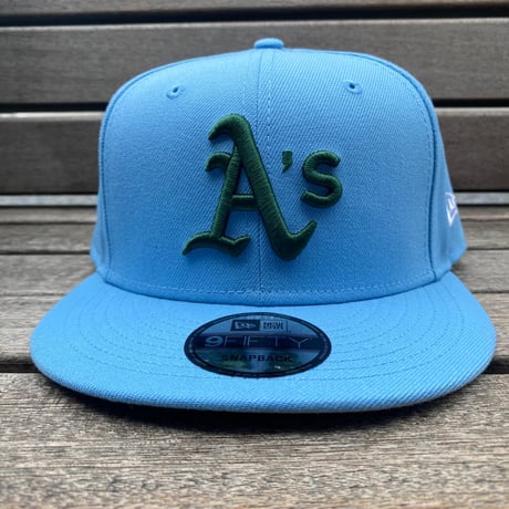 USA仕様 9FIFTY ニューエラ MLB アスレチックス Athletics スナップバックキャップ Essentials Sky Blue (950-198)