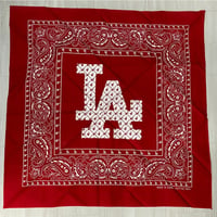 大判バンダナ LA ロサンゼルス モノグラム BIGロゴ ペイズリー Monogram Paisley 赤 (BNDN118)