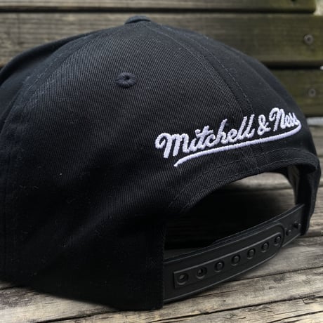 Mitchell&Ness ミッチェル&ネス LA ロサンゼルス Lakers レイカーズ 公式 Stripz スナップバックキャップ