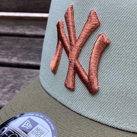 海外限定 Newera ニューエラ 9Forty Aフレーム NY Yankees ヤンキース 1999WS キャップ セージグリーン (940-201)
