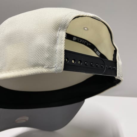 海外限定 Newera ニューエラ 9Forty Aフレーム LA Dodgers ドジャース Upside Down 2020WS キャップ (940-288)