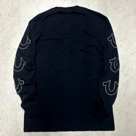 True Religion トゥルーレリジョン True LA Art 馬蹄 ロングスリーブ Tシャツ 長袖 ロンT (TRUE-LT4)