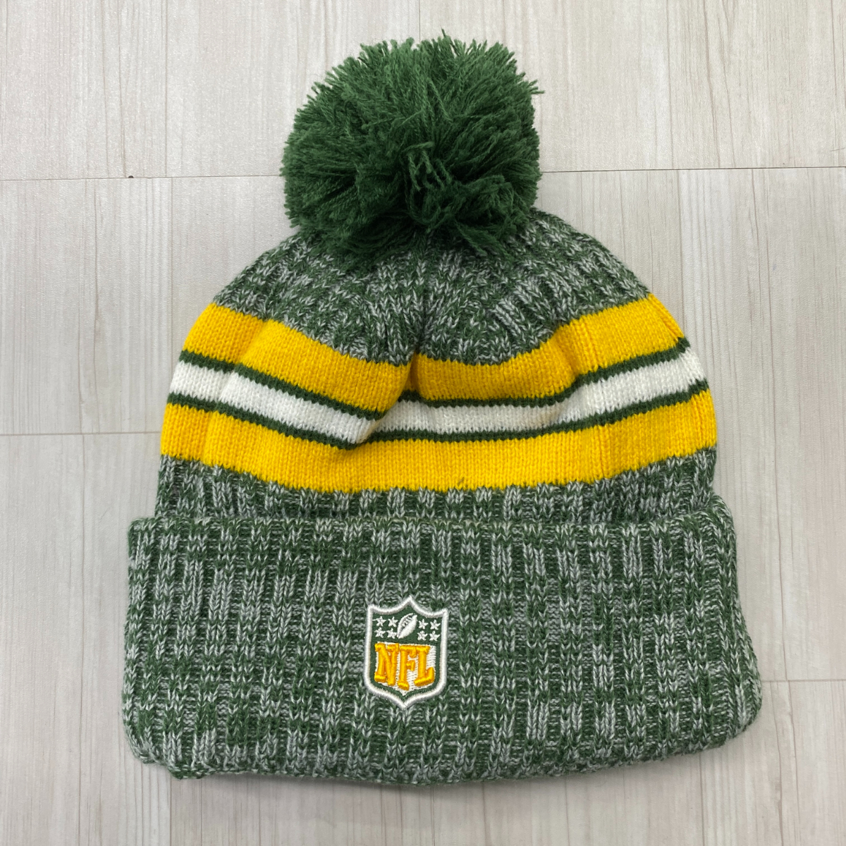 グリーンベイ・パッカーズ　NEW ERA　ニット帽　ポンポン NEWERA ニューエラ NFL 公式 ニット帽 グリーンベイ パッカーズ
