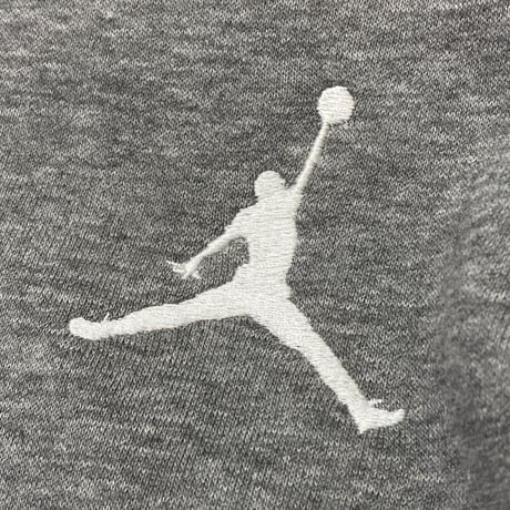 USAモデル NIKE ナイキ AIR JORDAN 刺繍ロゴ ジャンプマン ジップアップパーカー グレー