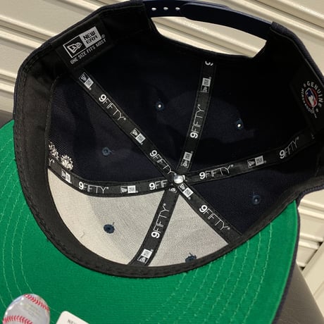 USA限定 Newera ニューエラ 9FIFTY ペイズリー スナップバック MLB 紺 NY ヤンキース yankees