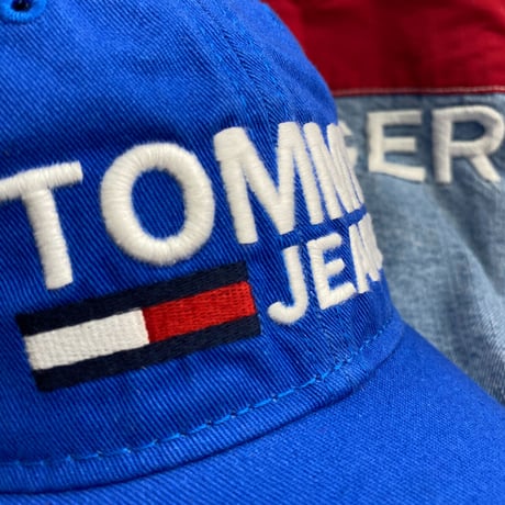 トミーヒルフィガーTommyHilfiger ストラップバック ローキャップ 帽子 フラッグロゴ 青  トミージーンズ