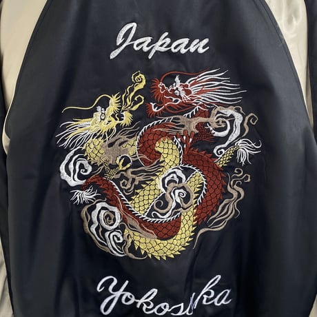 スカジャン Yokosuka刺繍入り 横須賀発祥 SUKAJAN 刺繍ドラゴン DRAGON 黒 双龍