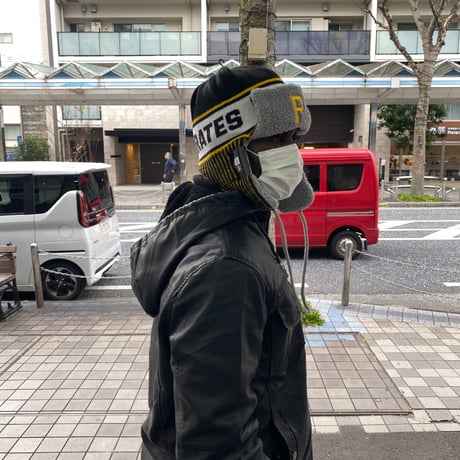USA限定 ニューエラ Newera ピッツバーグ パイレーツ Pirates 空軍 トラッパー 極暖ニット