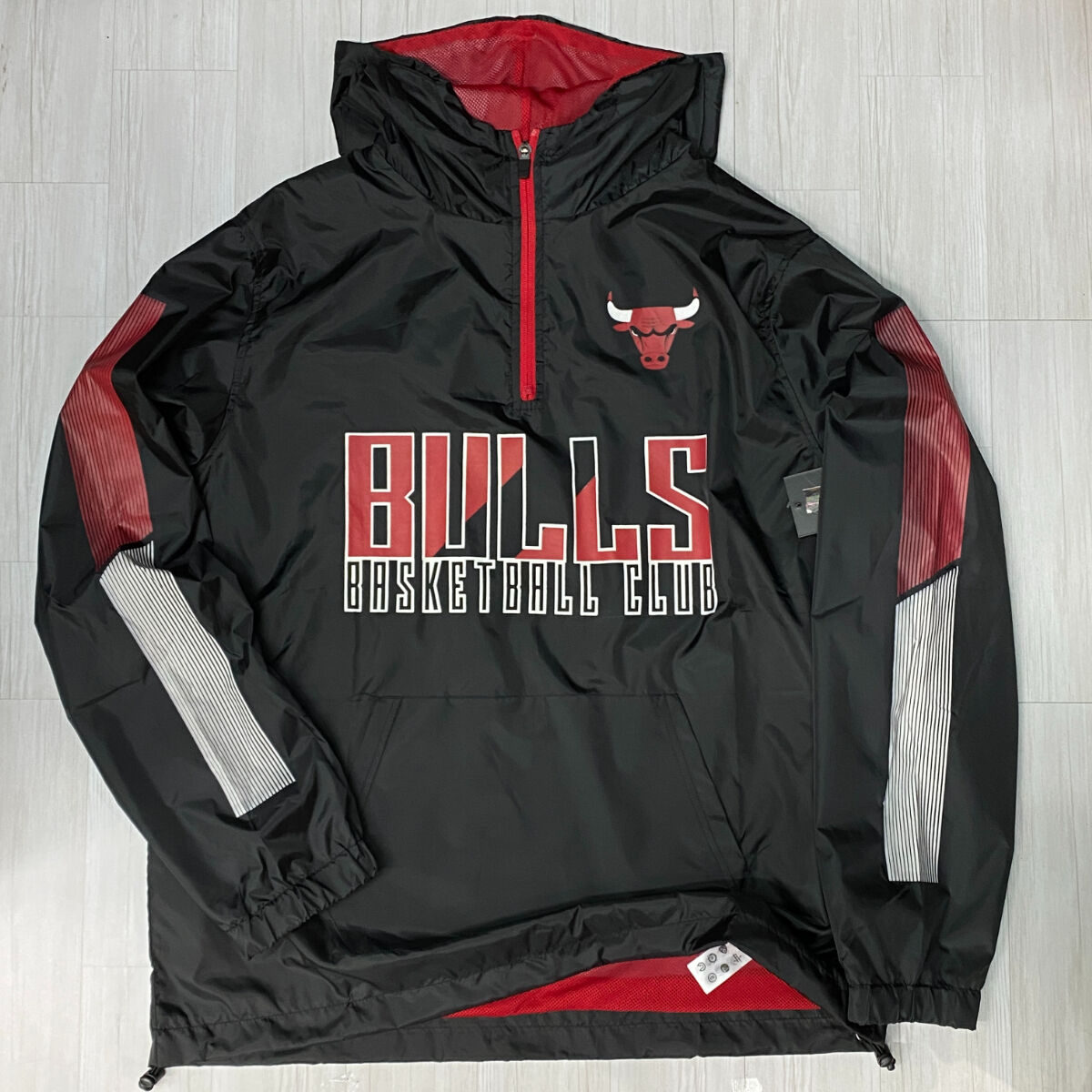 UNK シカゴ ブルズ Chicago Bulls アノラック NBA エキスパート UNK シカゴ ブルズ Chicago Bulls アノラック NBA エキスパート