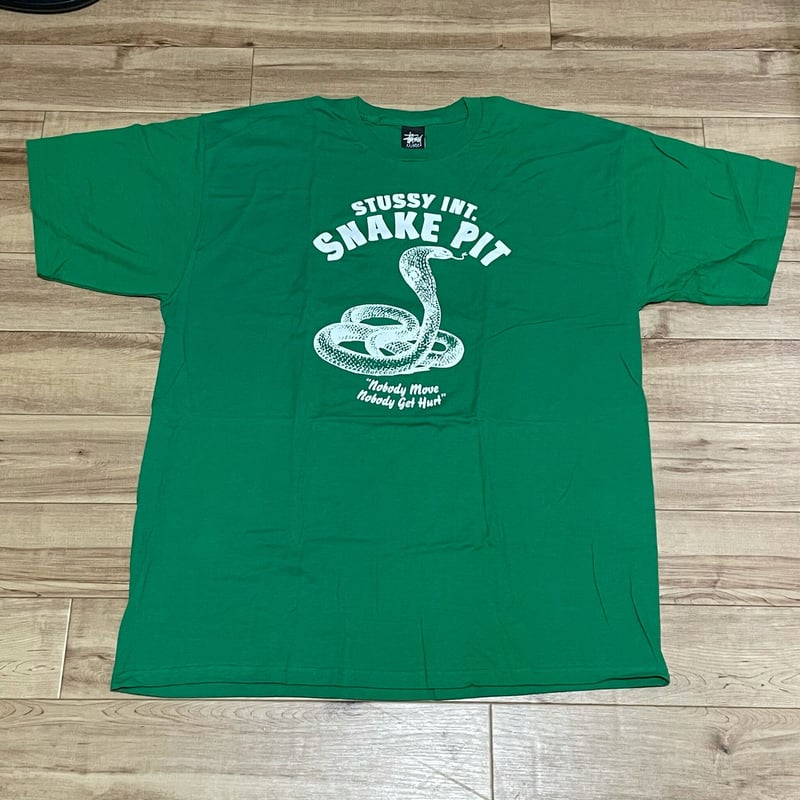 2XL】Stussy ステューシー 半袖 SNAKE PIT スネーク Tシャツ 緑 ストリ...