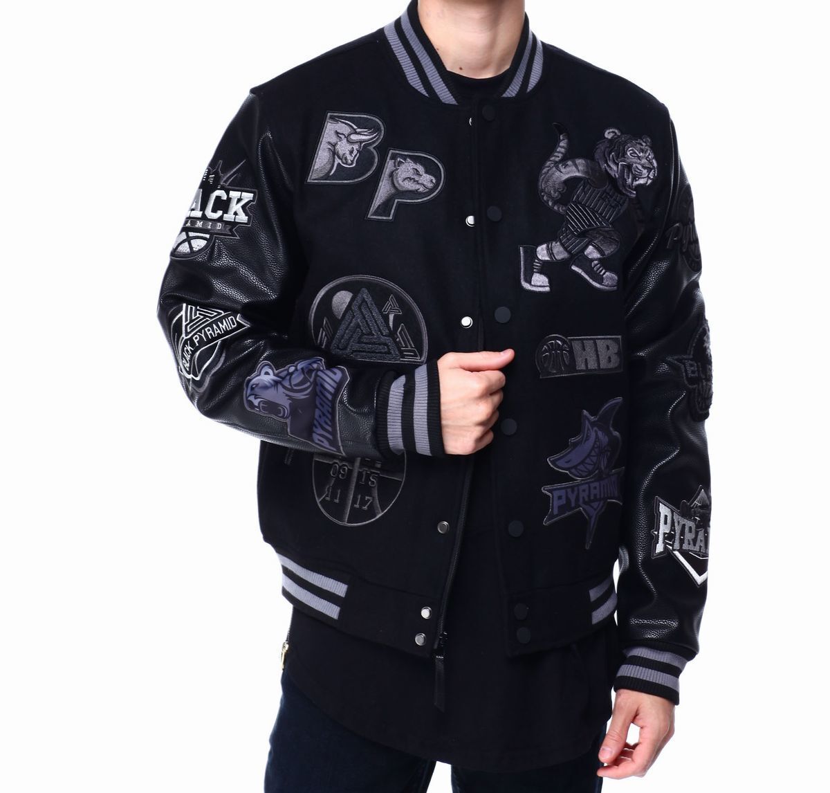 BLACK PYRAMID ブラックピラミッド スタジャン Lサイズ fit=scale-down,w=1200