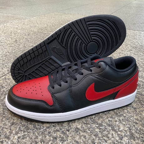 往年の名作カラー NIKE ナイキ AIR JORDAN1 LOW エアジョーダン1 ローカット 黒赤 BRED  (AJ143)