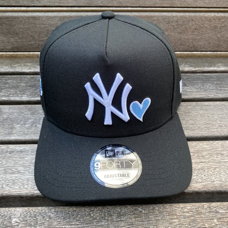 海外限定 Newera ニューエラ 9Forty Aフレーム NY Yankees ニューヨーク ヤンキース 1999WS スナップバックキャップ (940-195)