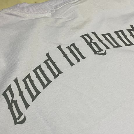 Blood In Blood Out アンダーグラウンド グラフィック ヘビーウェイト Tシャツ Familia 白 (GTS68)