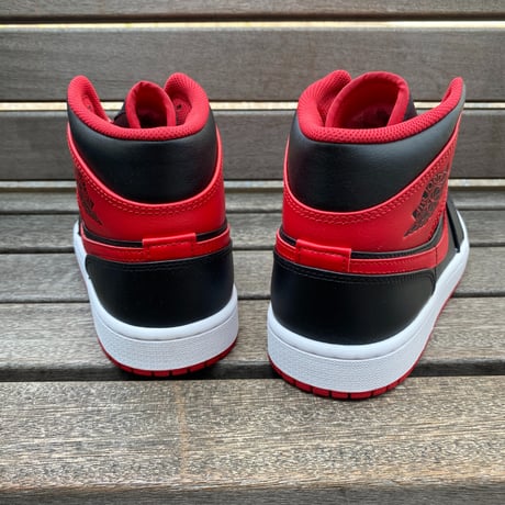 NIKE ナイキ AIR JORDAN1 MID エアジョーダン1 ミッド 黒赤 ブルズカラー BRED (AJ96)