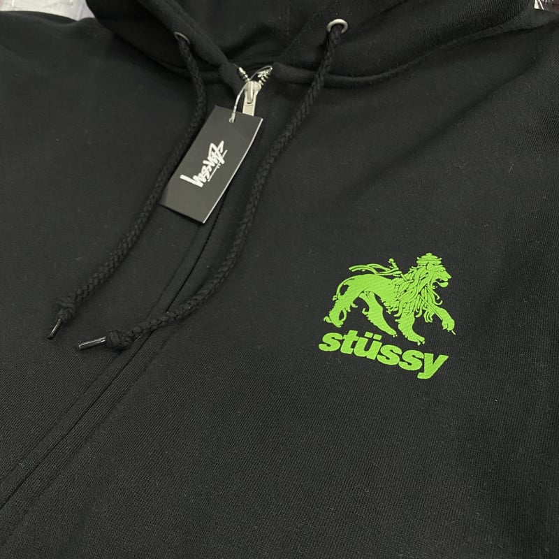 STUSSY 裏起毛スウェット ドラゴン ブラック