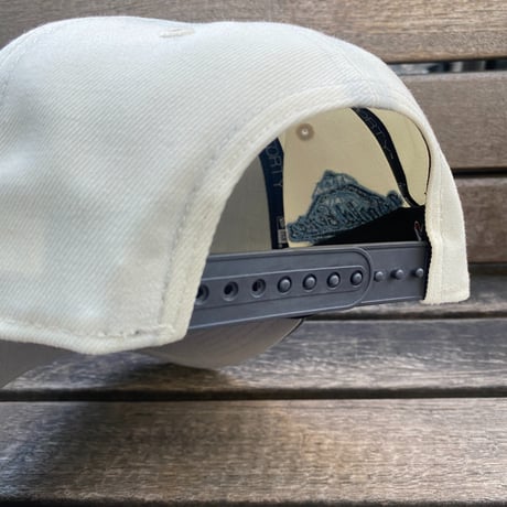海外限定 Newera ニューエラ 9Forty Aフレーム Marlins フロリダ マーリンズ 1997WS スナップバックキャップ (940-259)